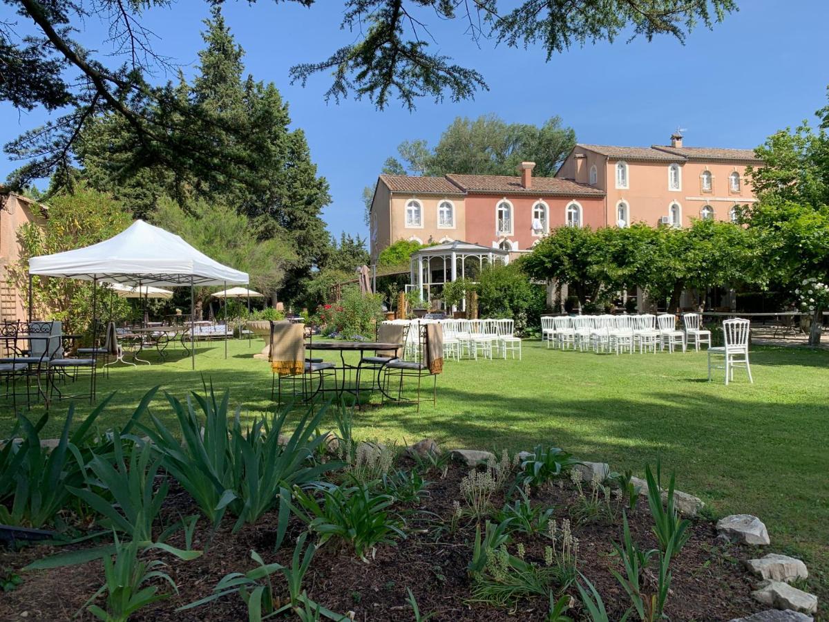 Hotel Moulin De La Roque Althen-des-Paluds