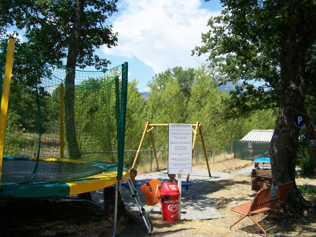 Hotel Moulin De La Roque Althen-des-Paluds